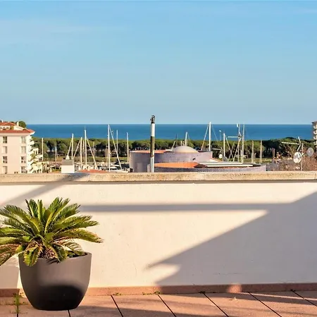 Апартаменти Marina Port D'aro *