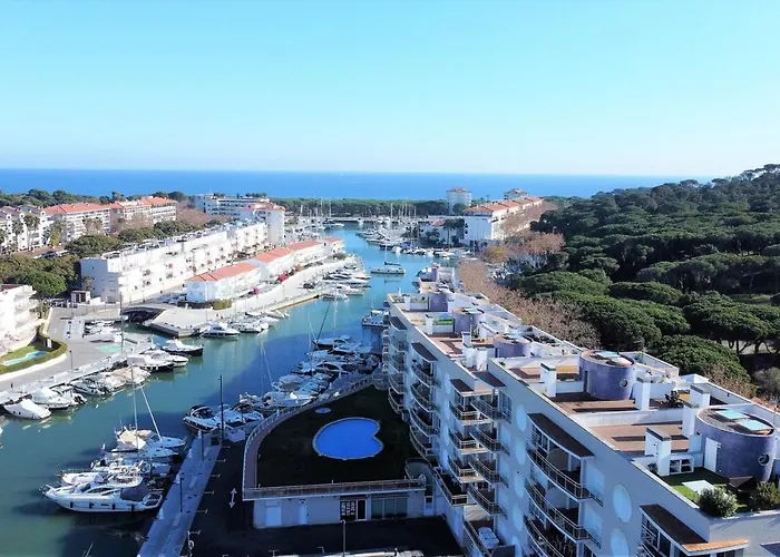 Marina Port D'aro * Castell-Platja d'Aro